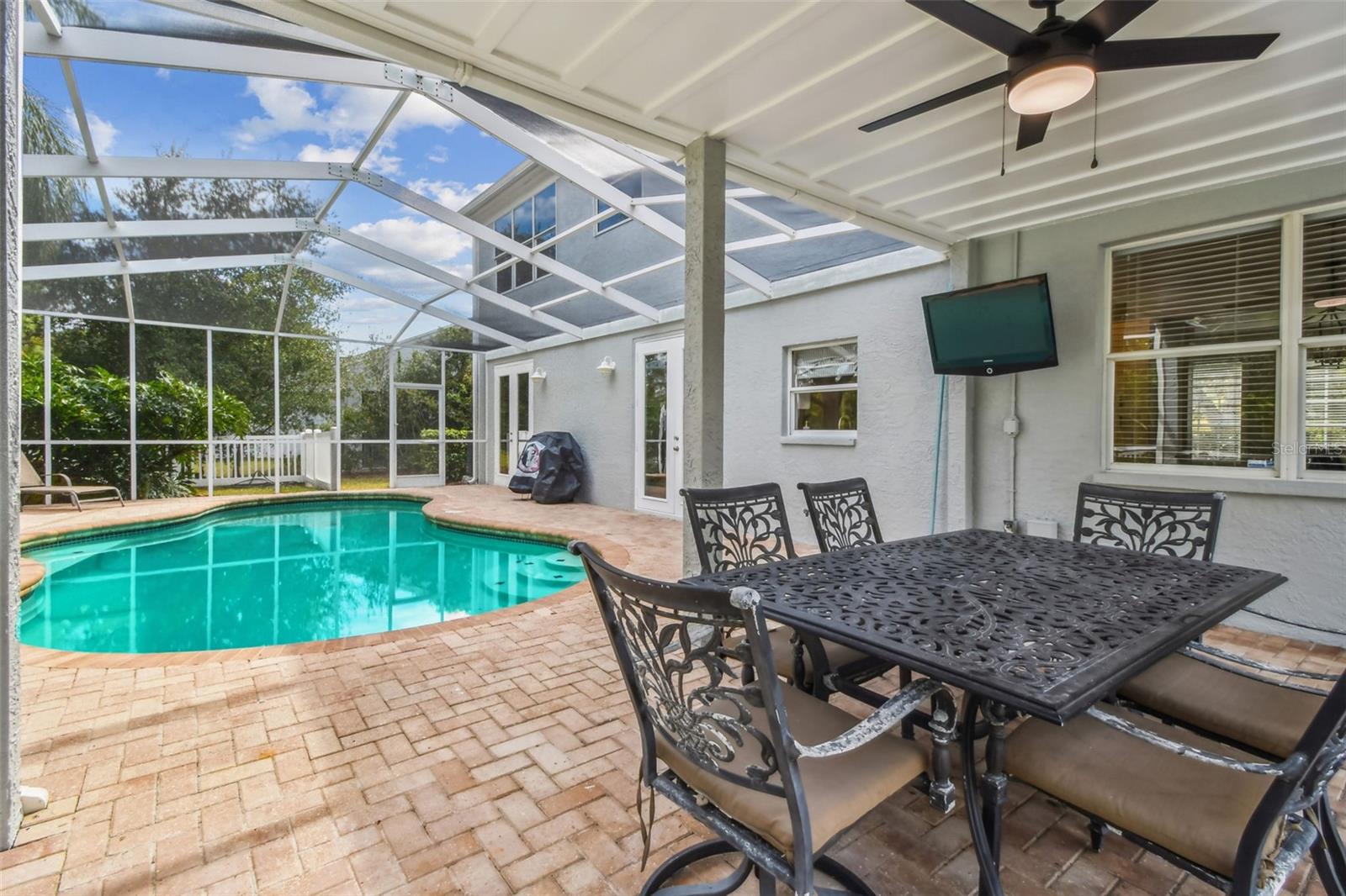 Sparkling Pool and lanai