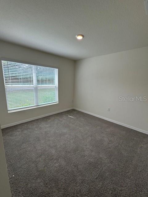 O6349692