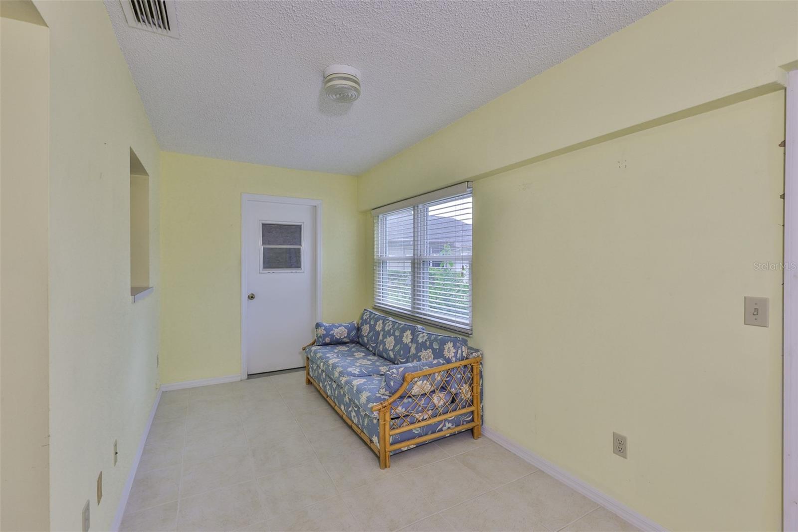 FLEX ROOM