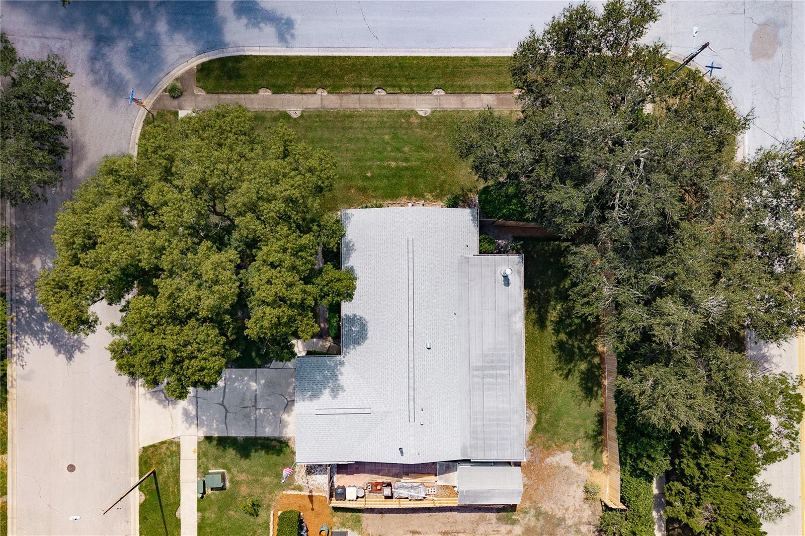 Overhead showing 2020 Roof