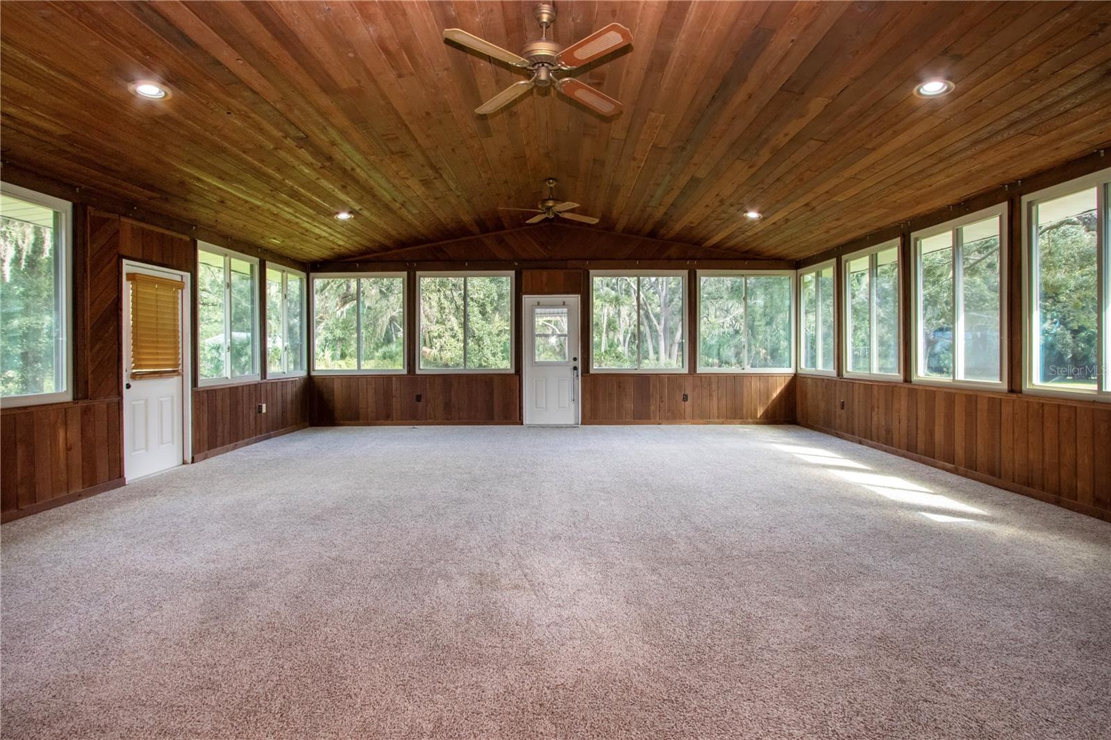 26x26 Florida room