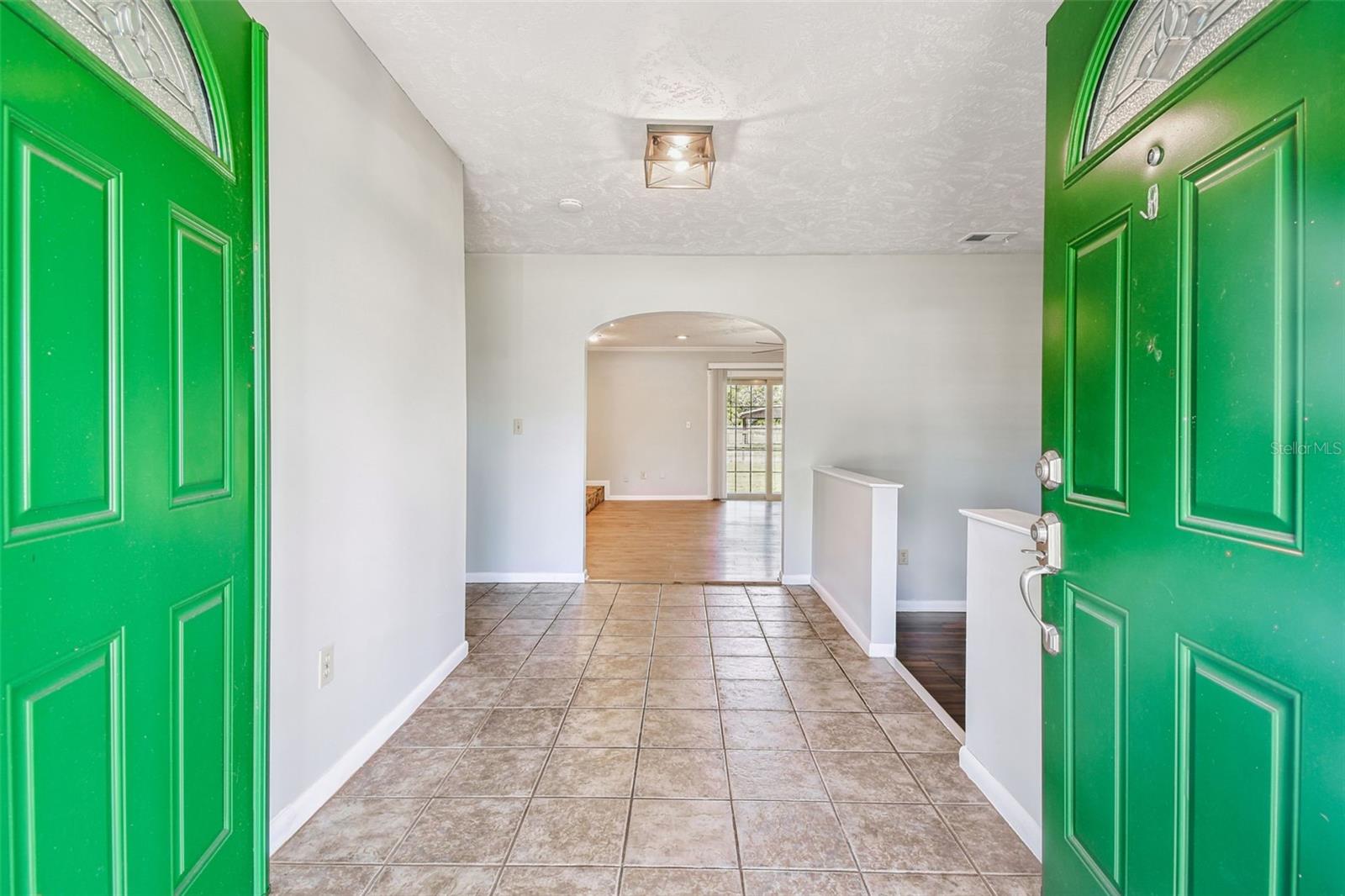 Double Doors/Front entrance