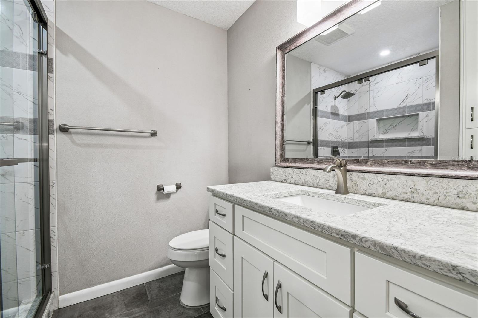 Second ensuite Bathroom