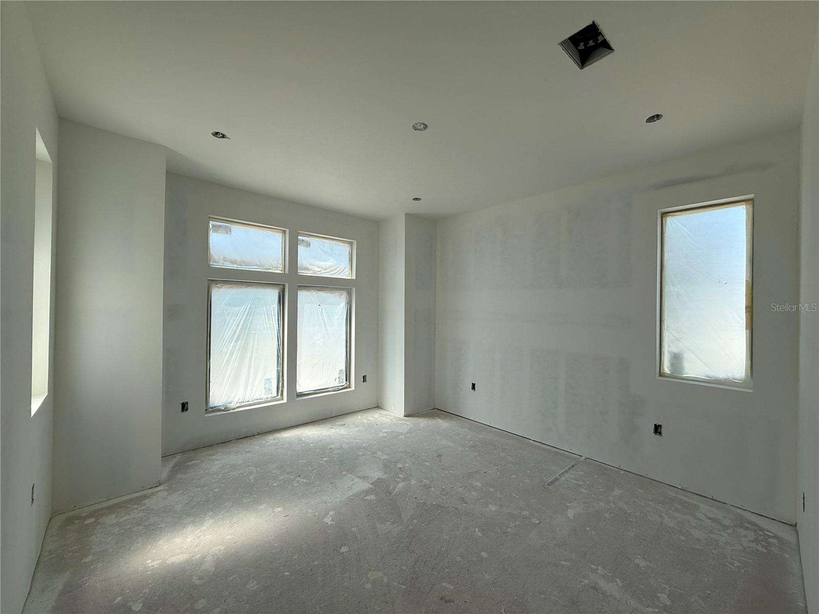 primary suite on 2nd floor