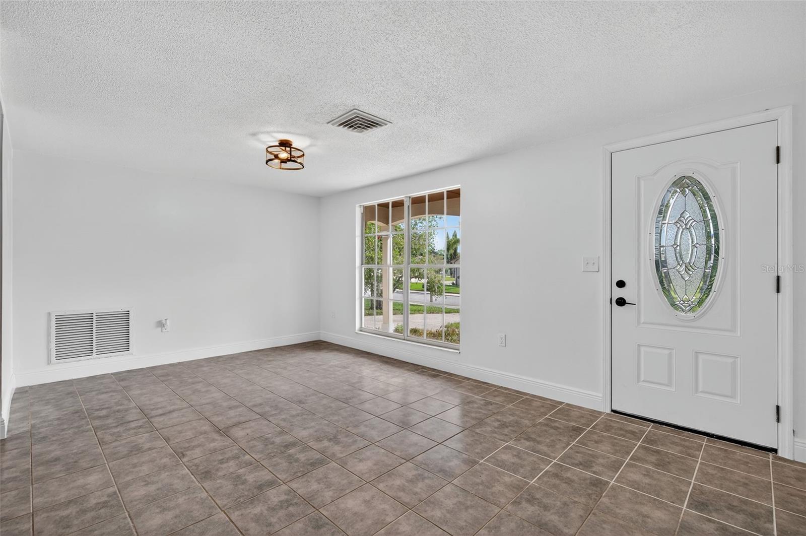 Living Room & Main Entrance