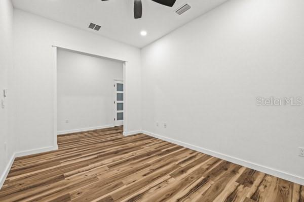 Office/Den/Game room
