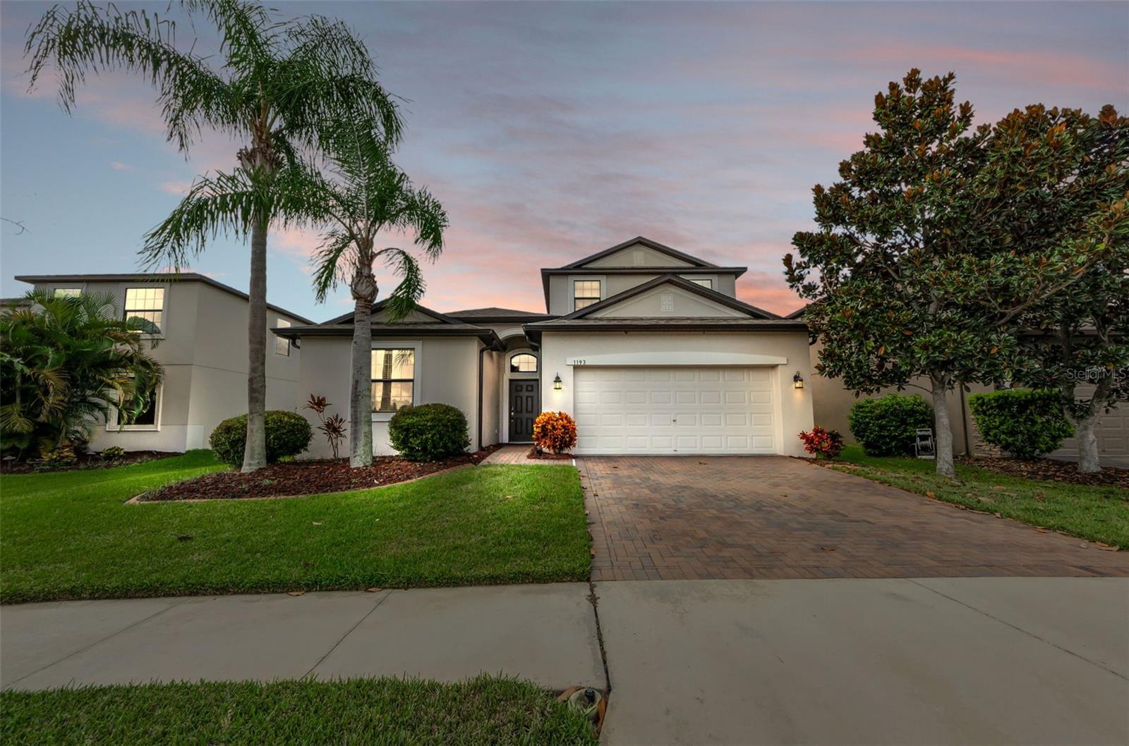 WONDERFUL CURB APPEAL!