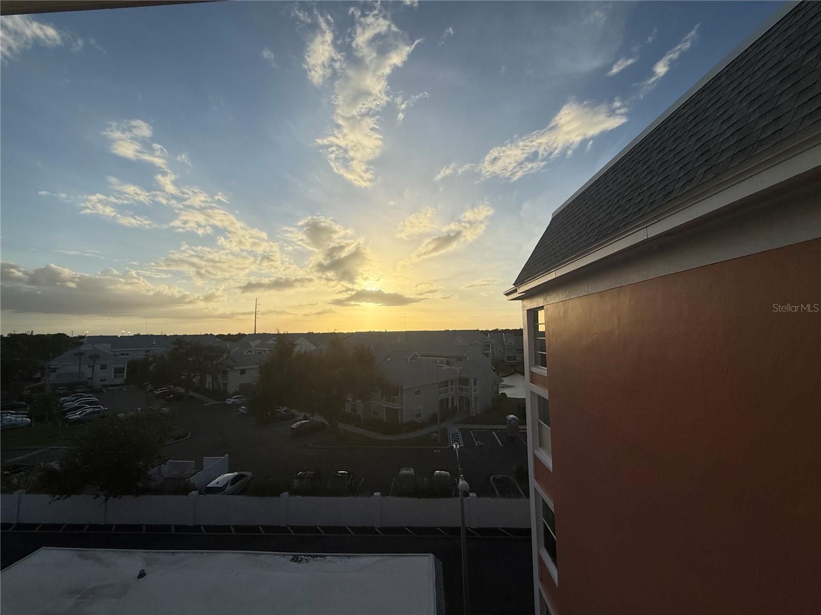 Enjoy BEAUTIFUL sunsets nightly from your front Breezeway!