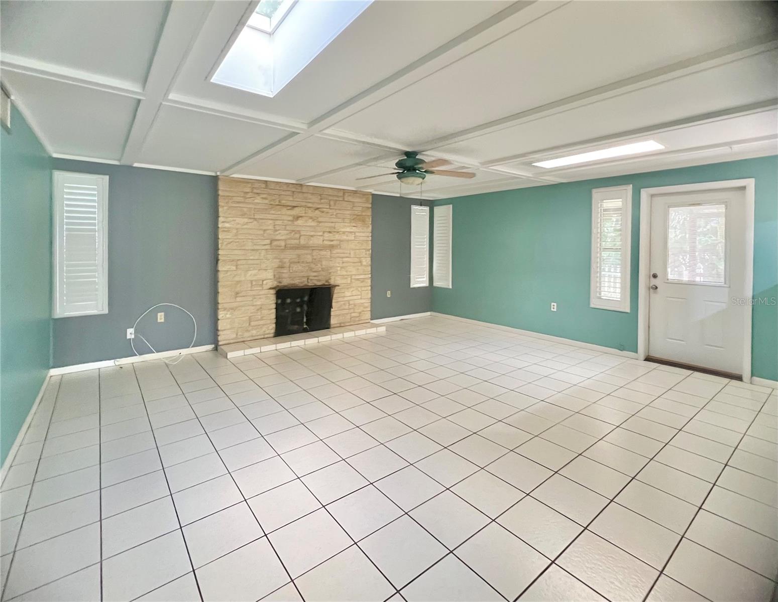Family room with Fireplace
