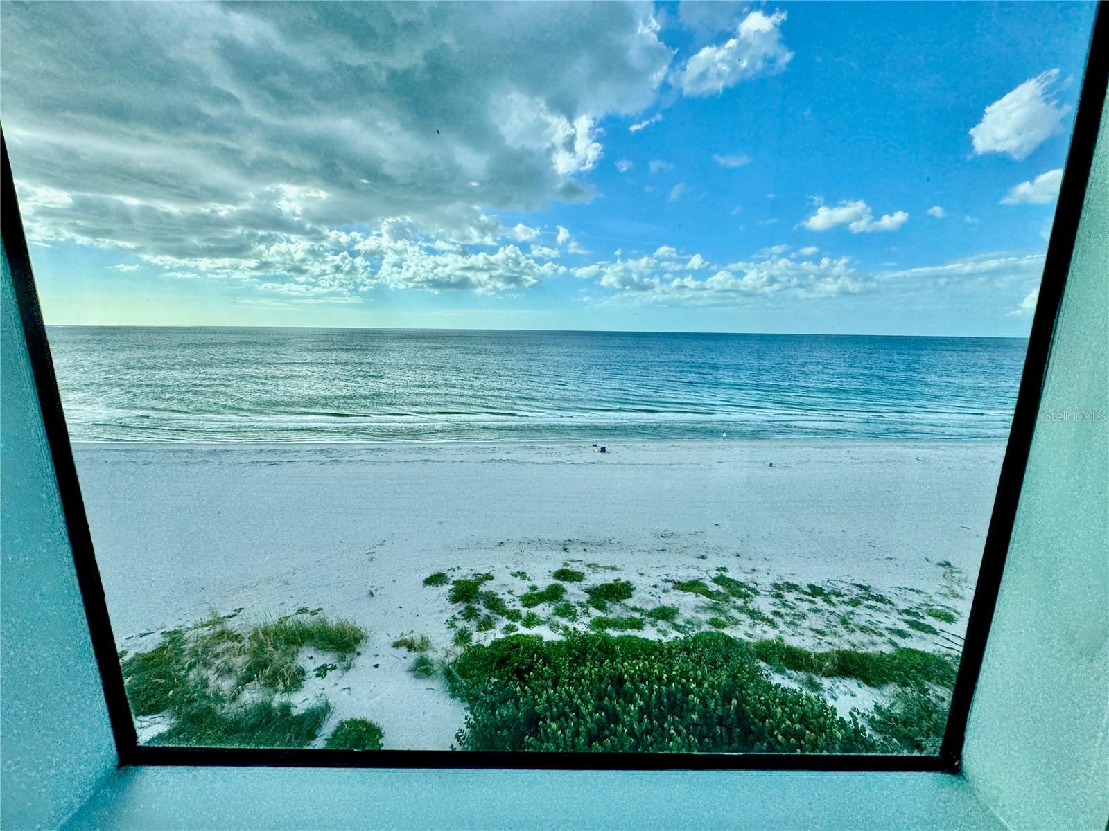 Kitchen / Breakfast nook view