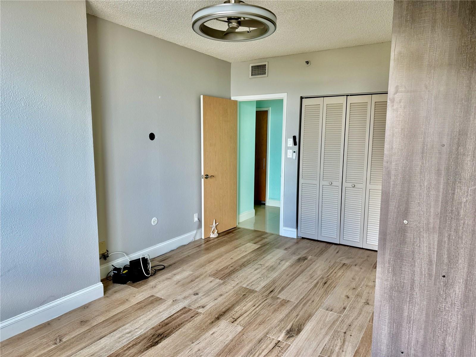 2nd Bedroom with Queen Murphy bed installed other way