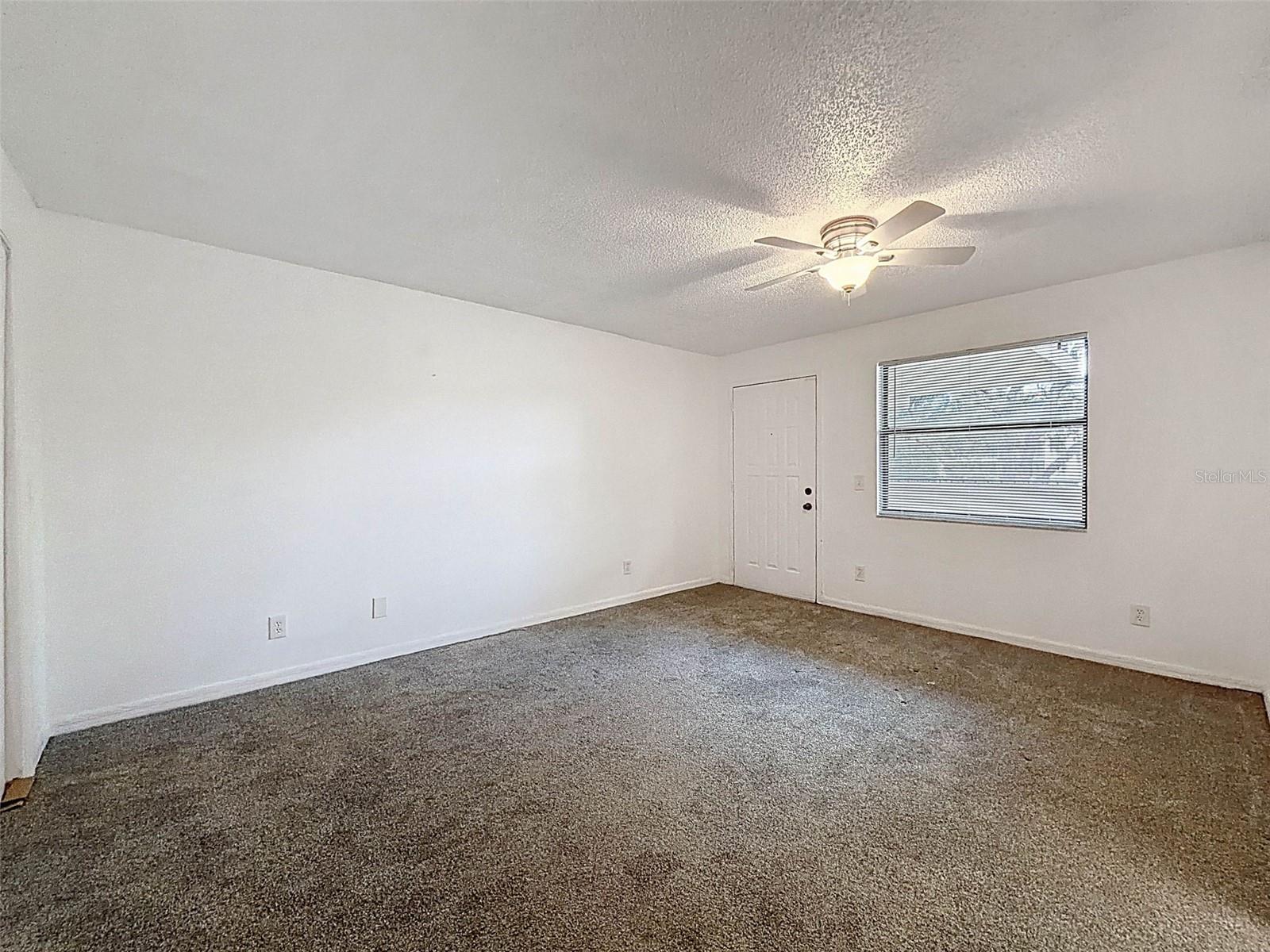 Second bedroom with en-suite guest bathroom.