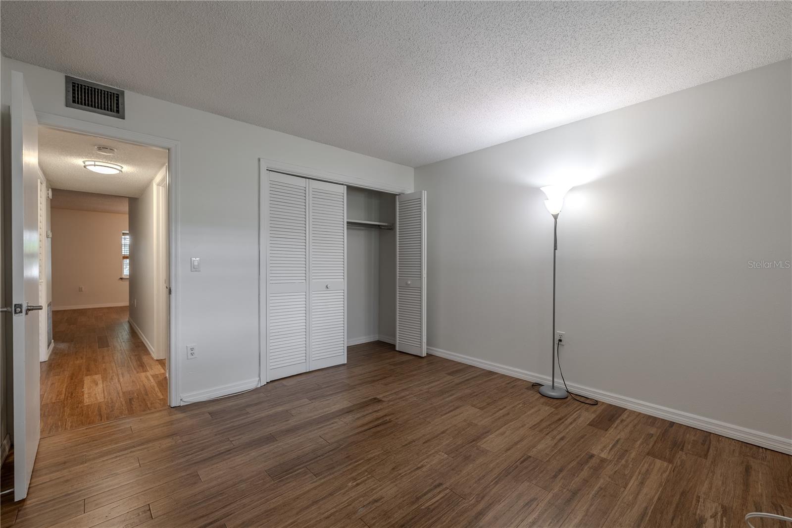 2nd bedroom built in closet
