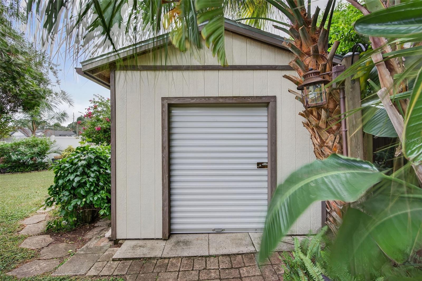 shed