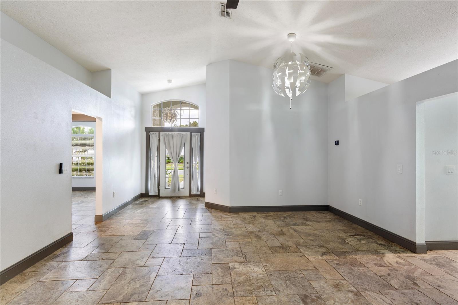 Foyer/Livingroom/ Dining Room