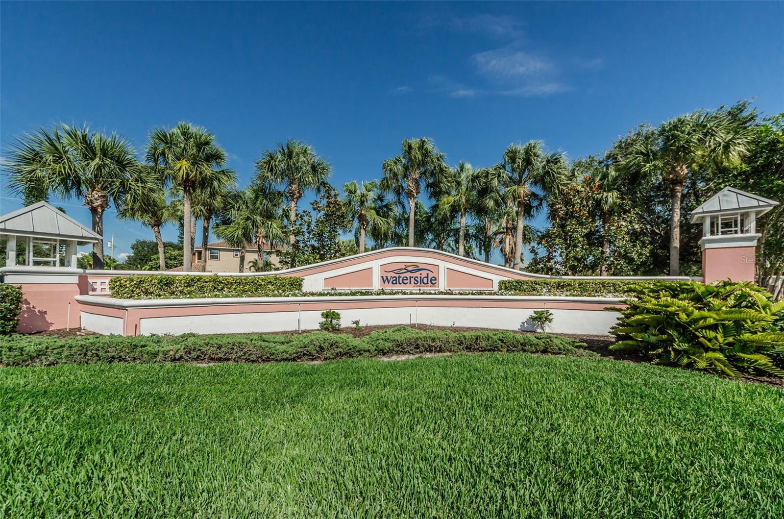 Waterside at Coquina Key S Entrace