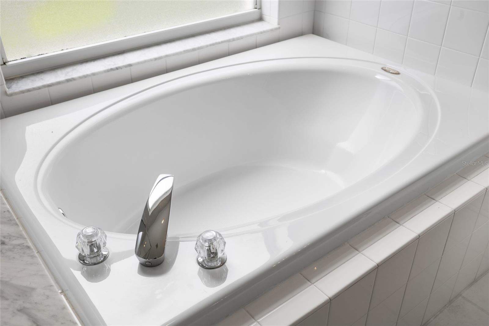 garden tub in primary bath