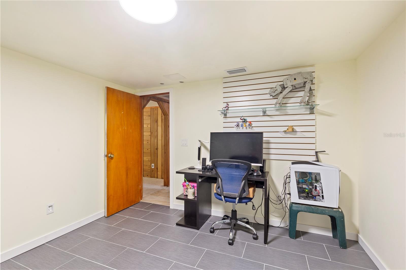 4th bedroom or Office