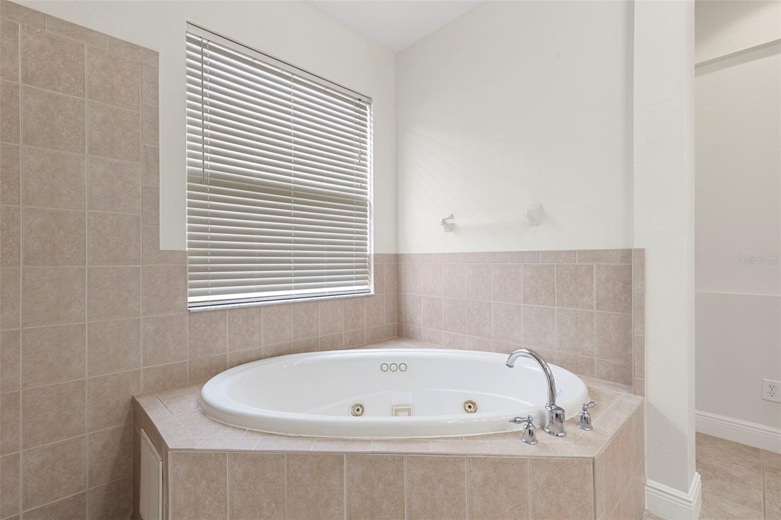Garden Tub