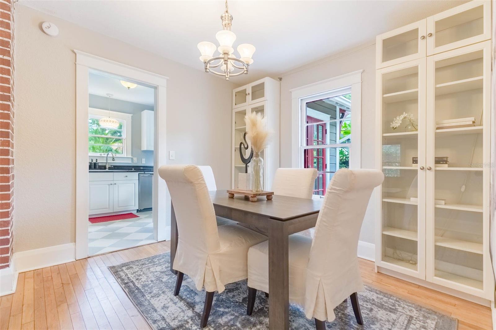 Dining Room & Kitchen