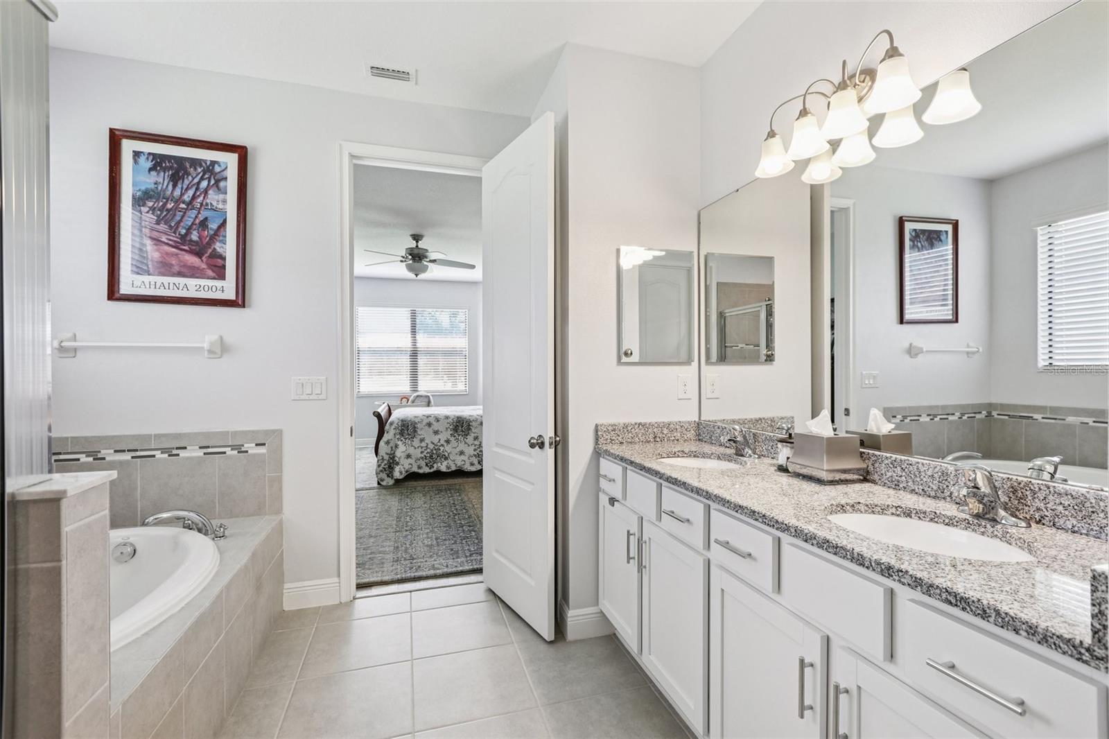 PRIMARY EN SUITE