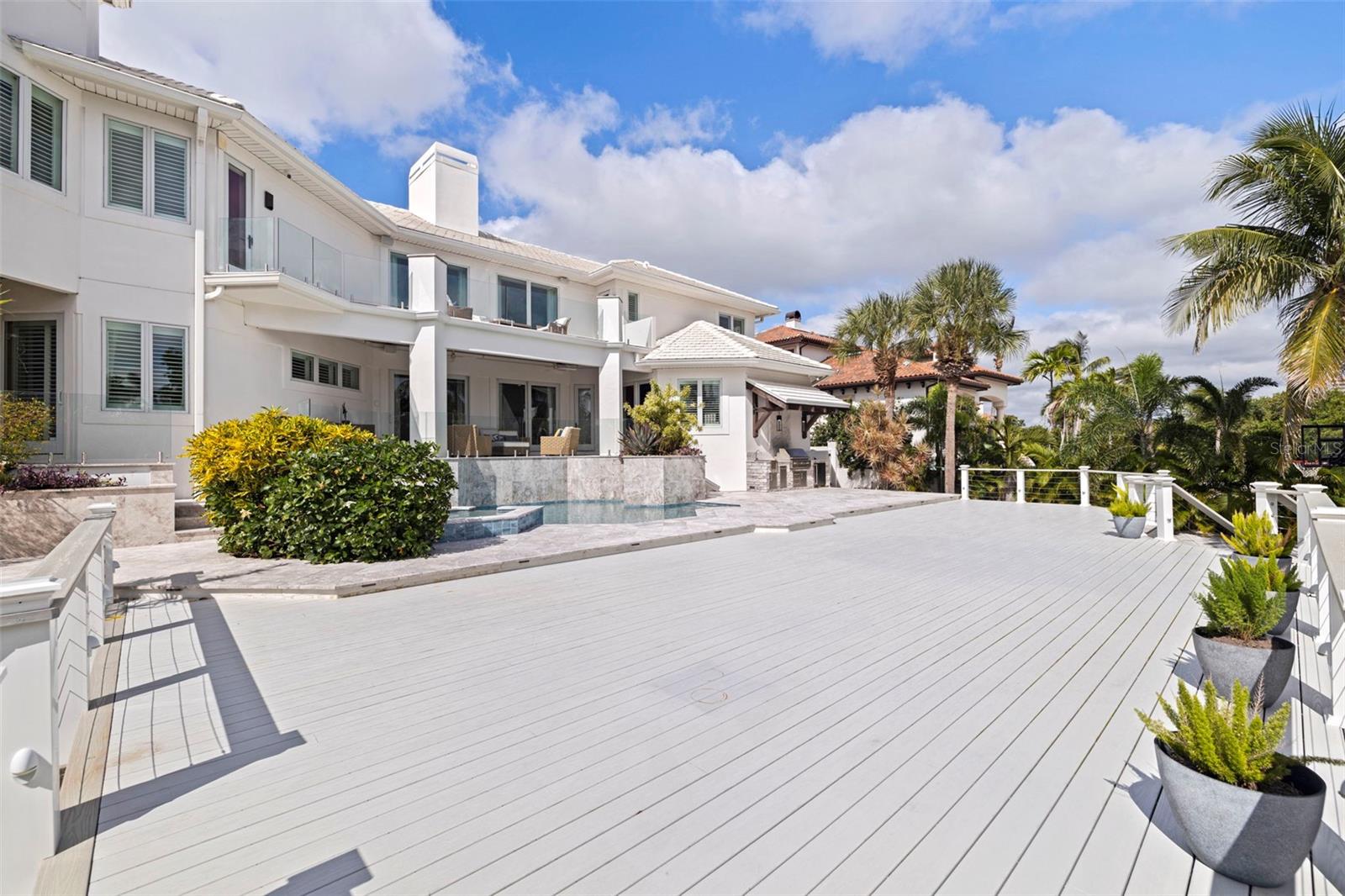 External view of extended deck