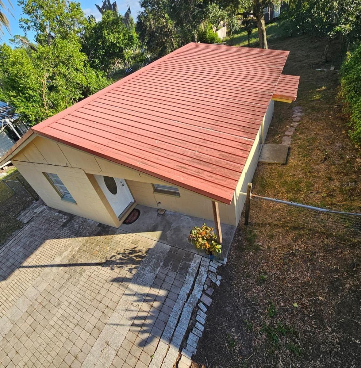 L4956396