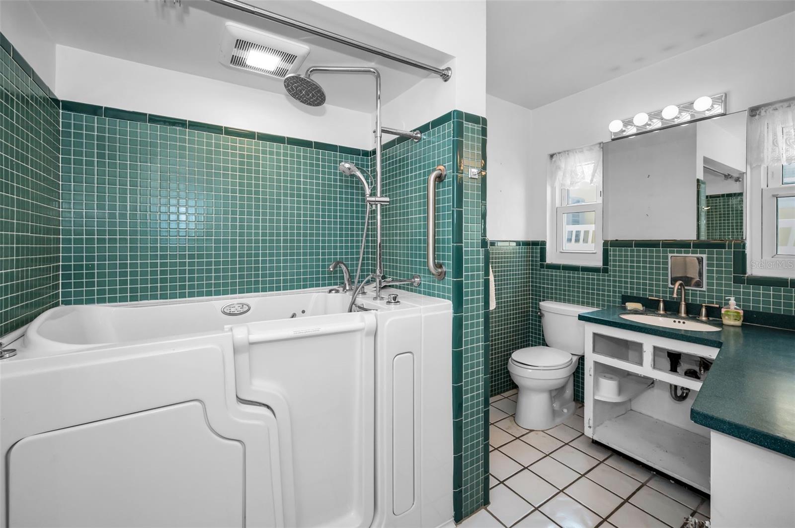 Guest bathroom on first floor
