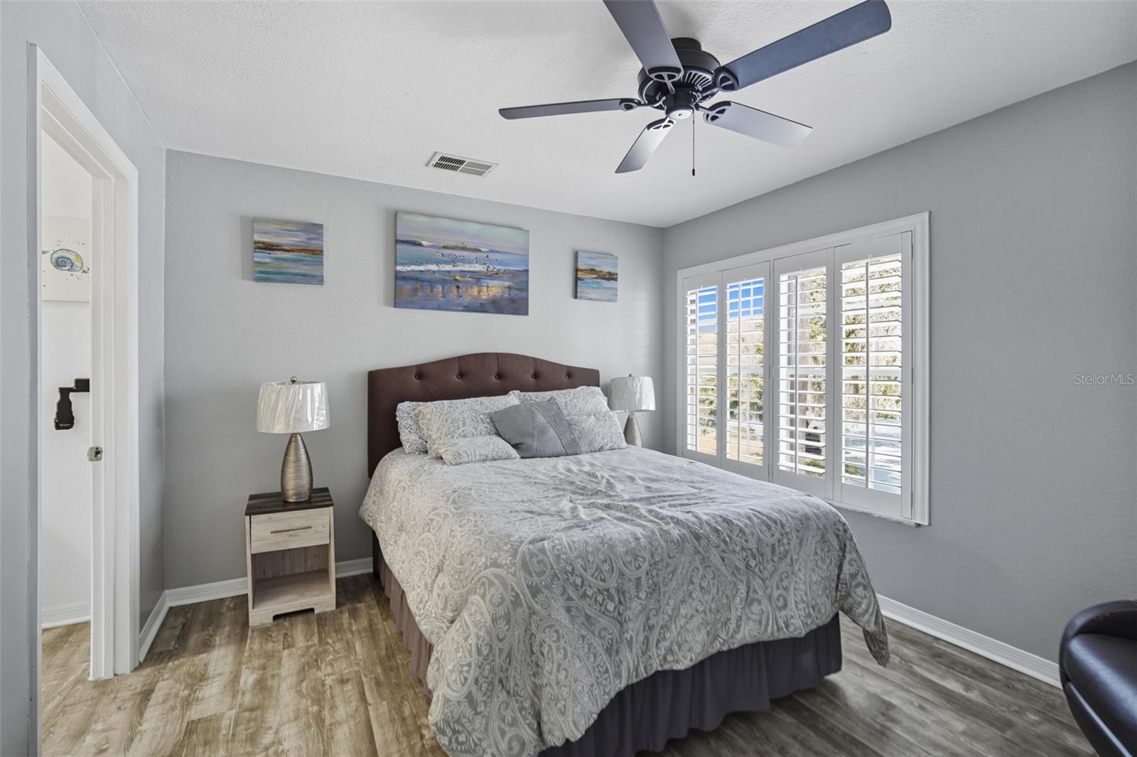 Second bedroom