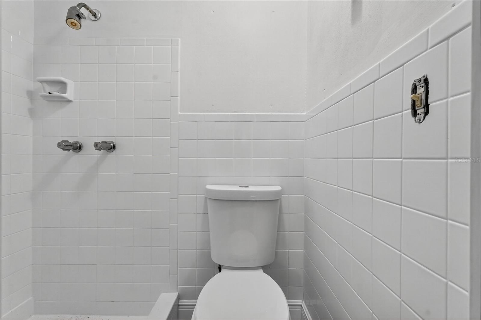 2nd bathroom