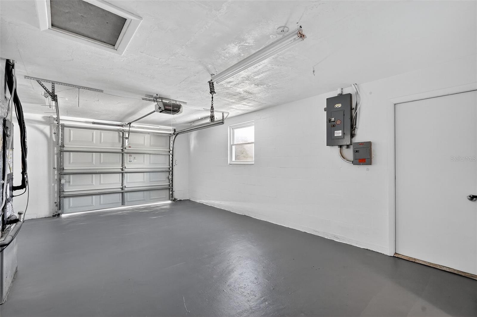 garage