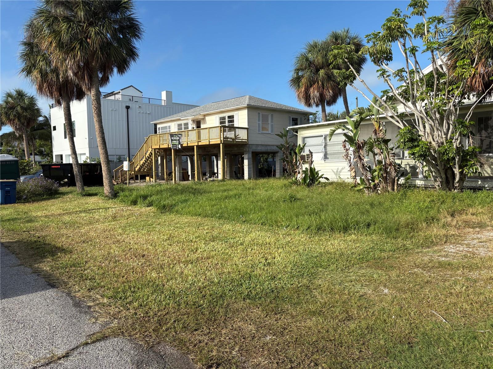 View of front yard.