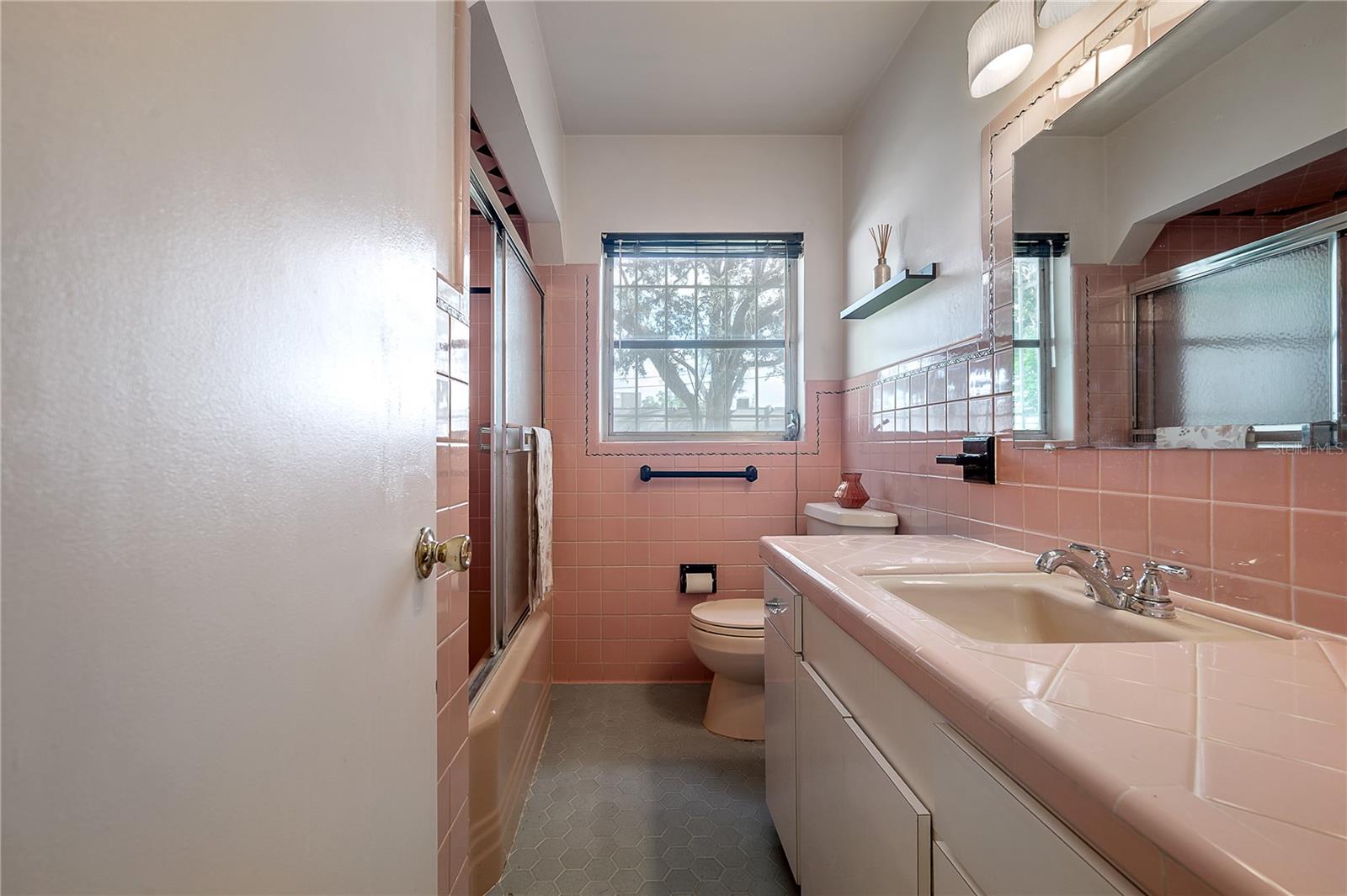 The Pretty in Pink Bathroom