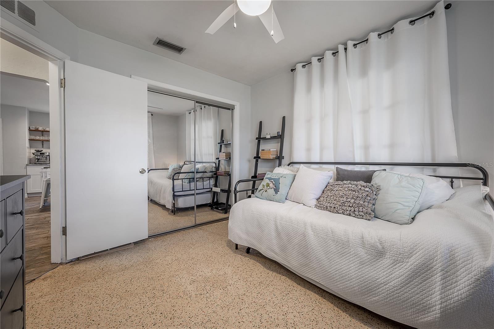Guest bedroom