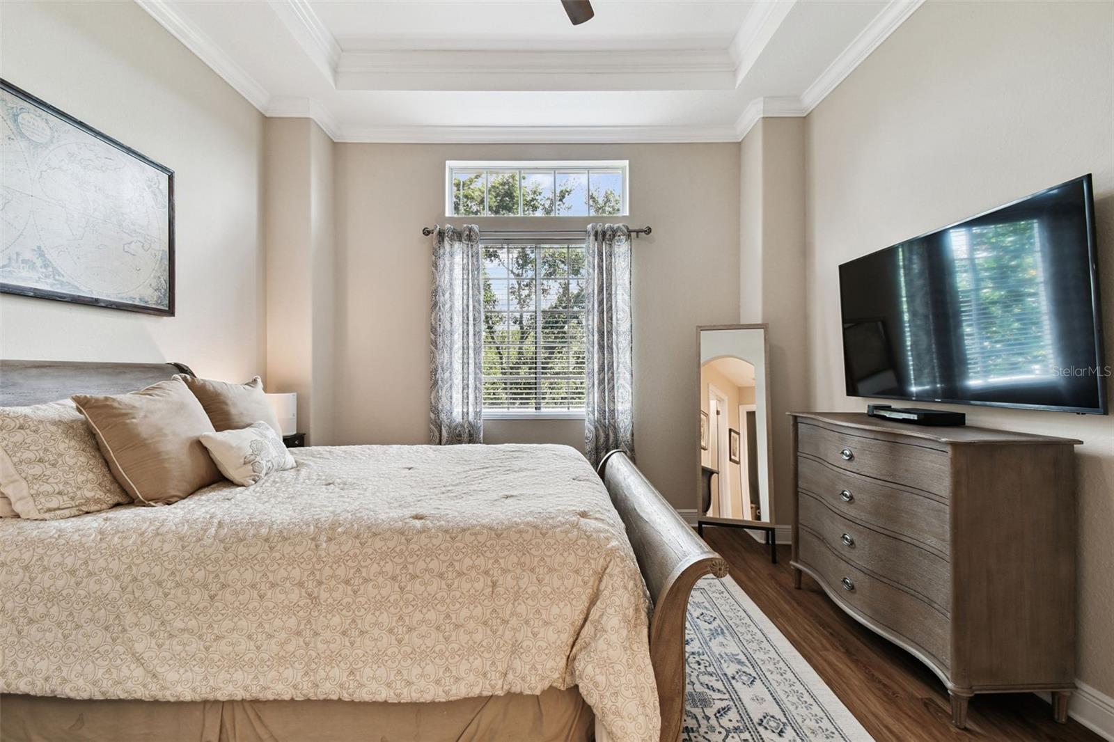 Primary suite