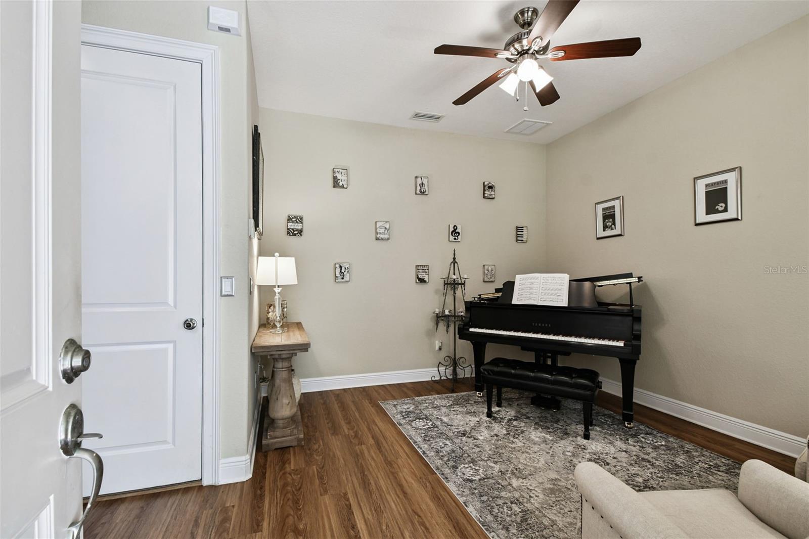 First floor den/office