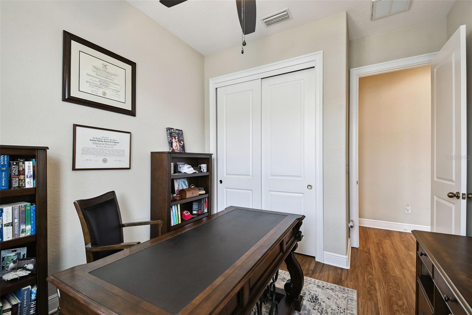 Guest bedroom 2