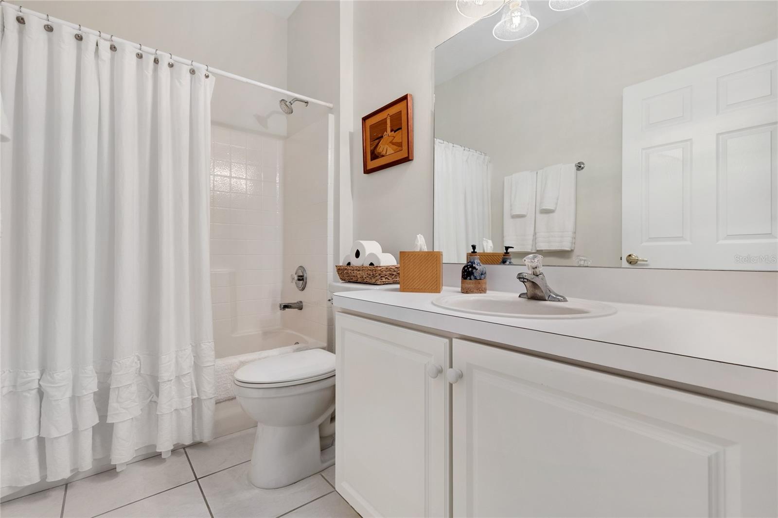 GUEST BATHROOM
