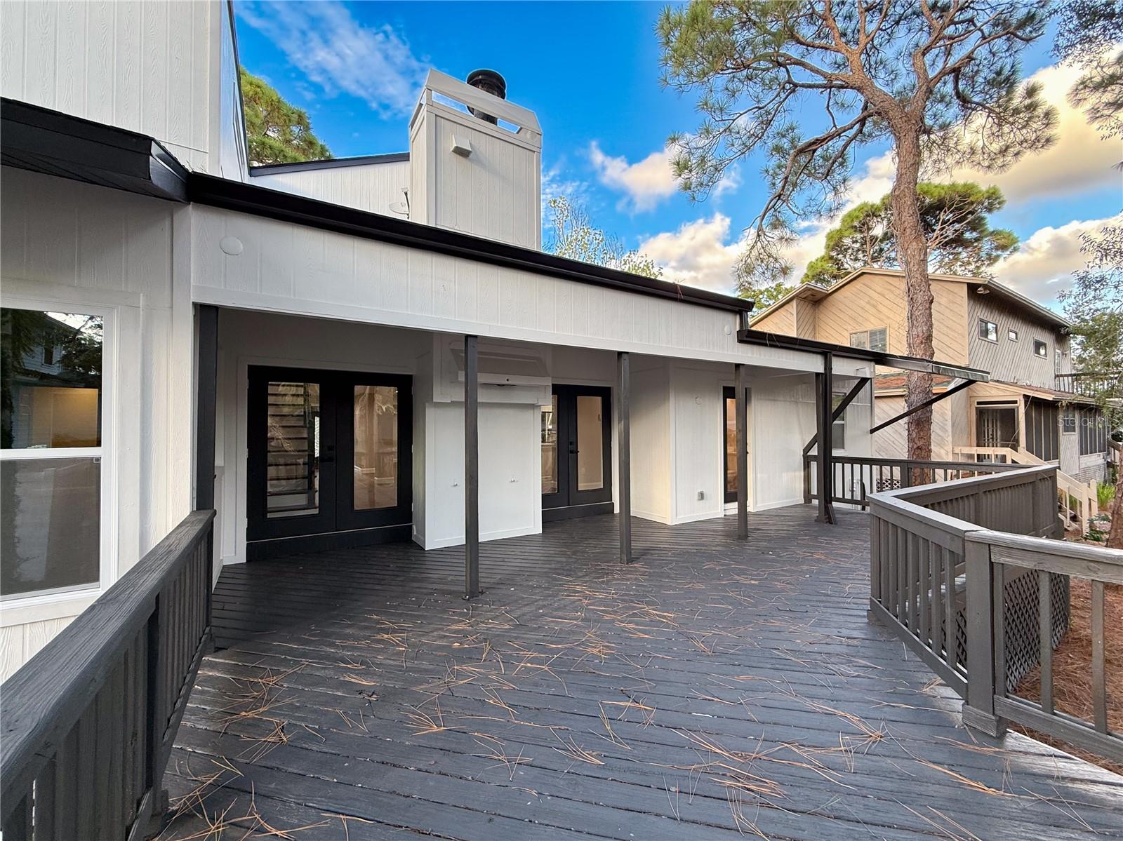 Large Back Deck