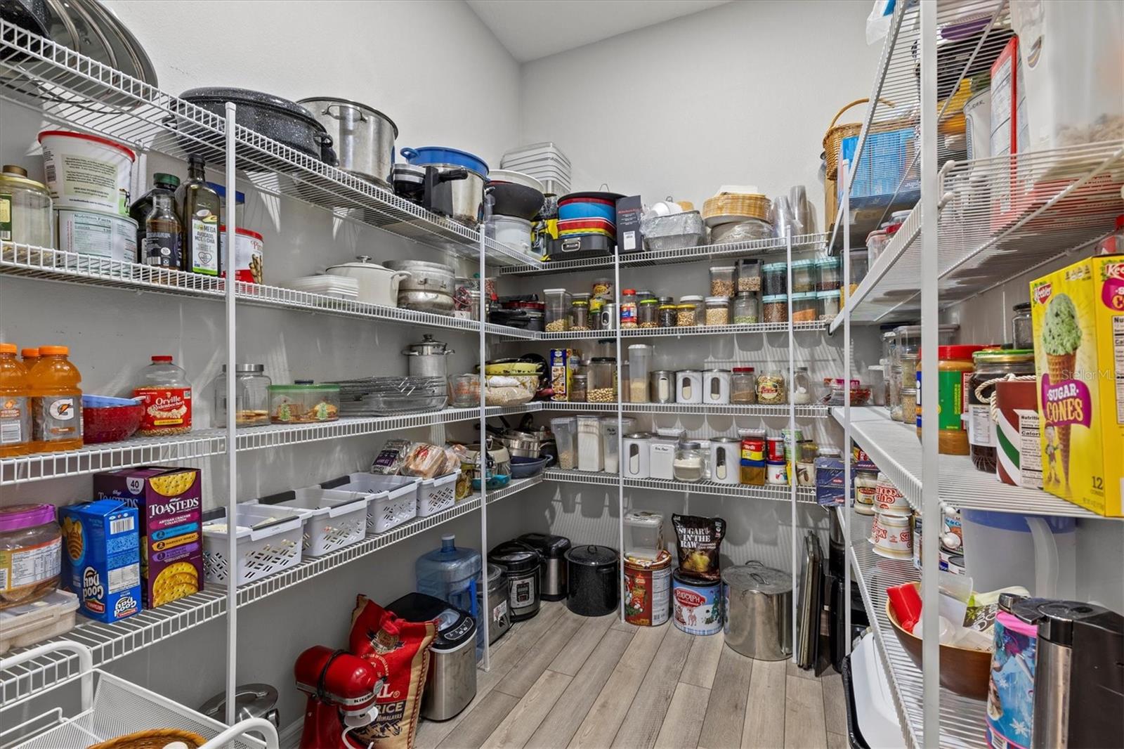 Walk in Pantry