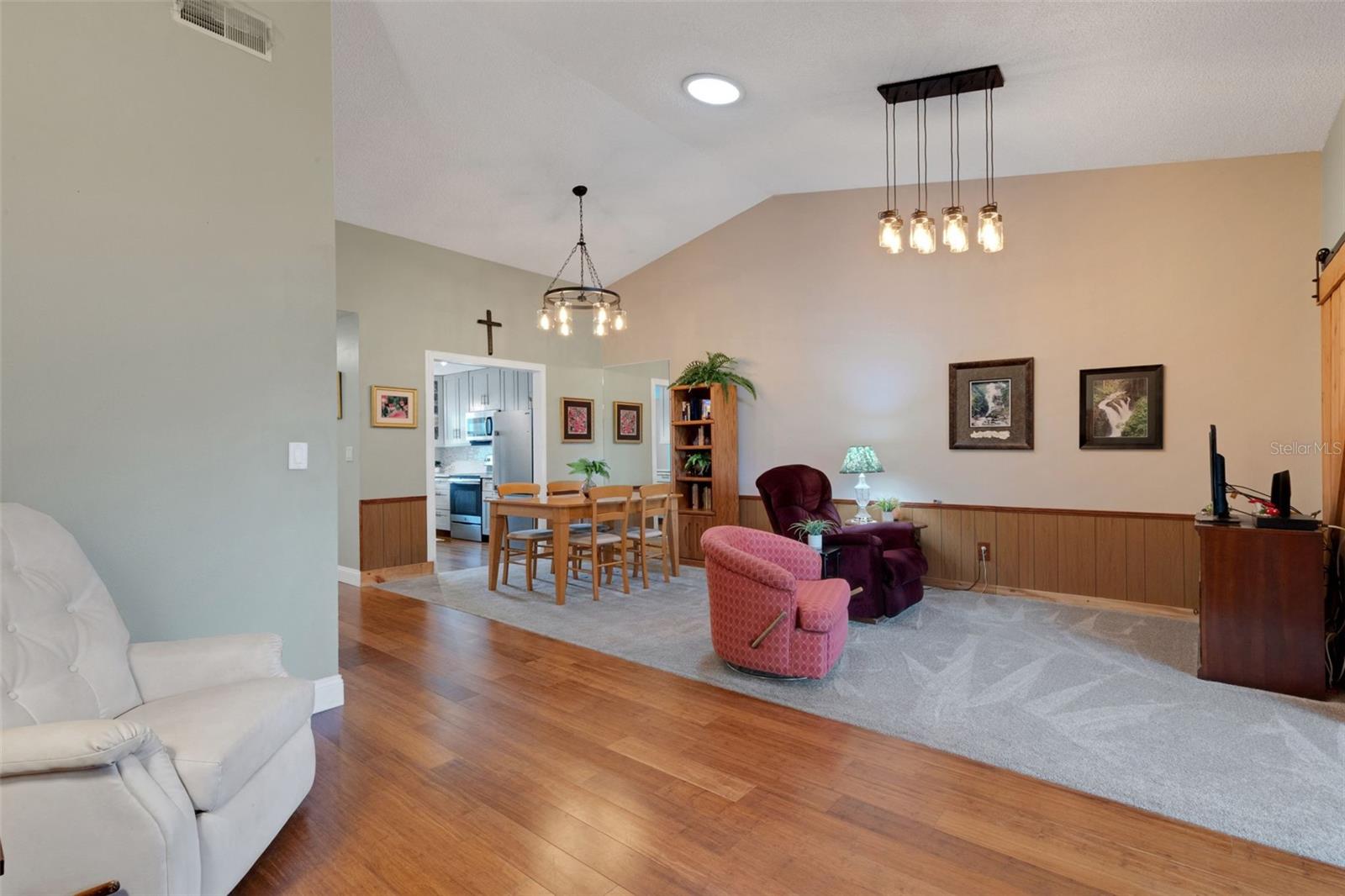 Solar tide brings in natural light