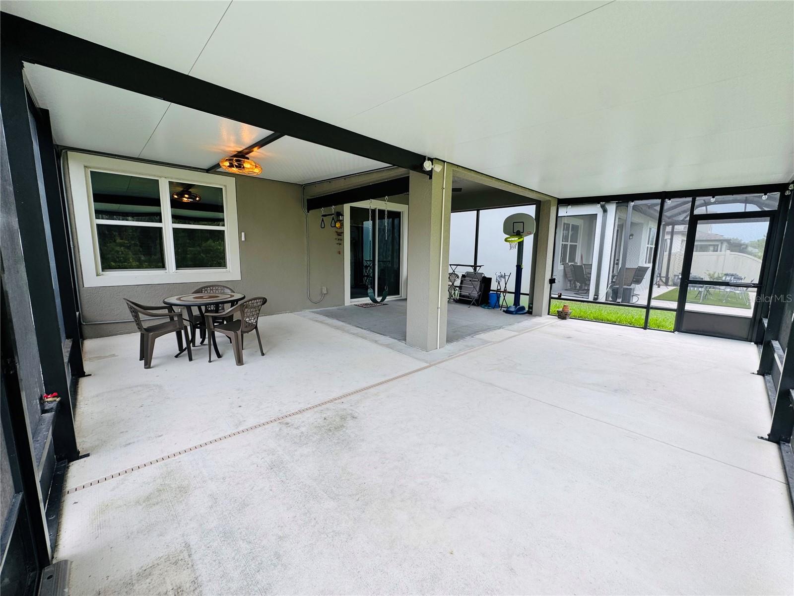 Extended Screened Lanai with Rooftop