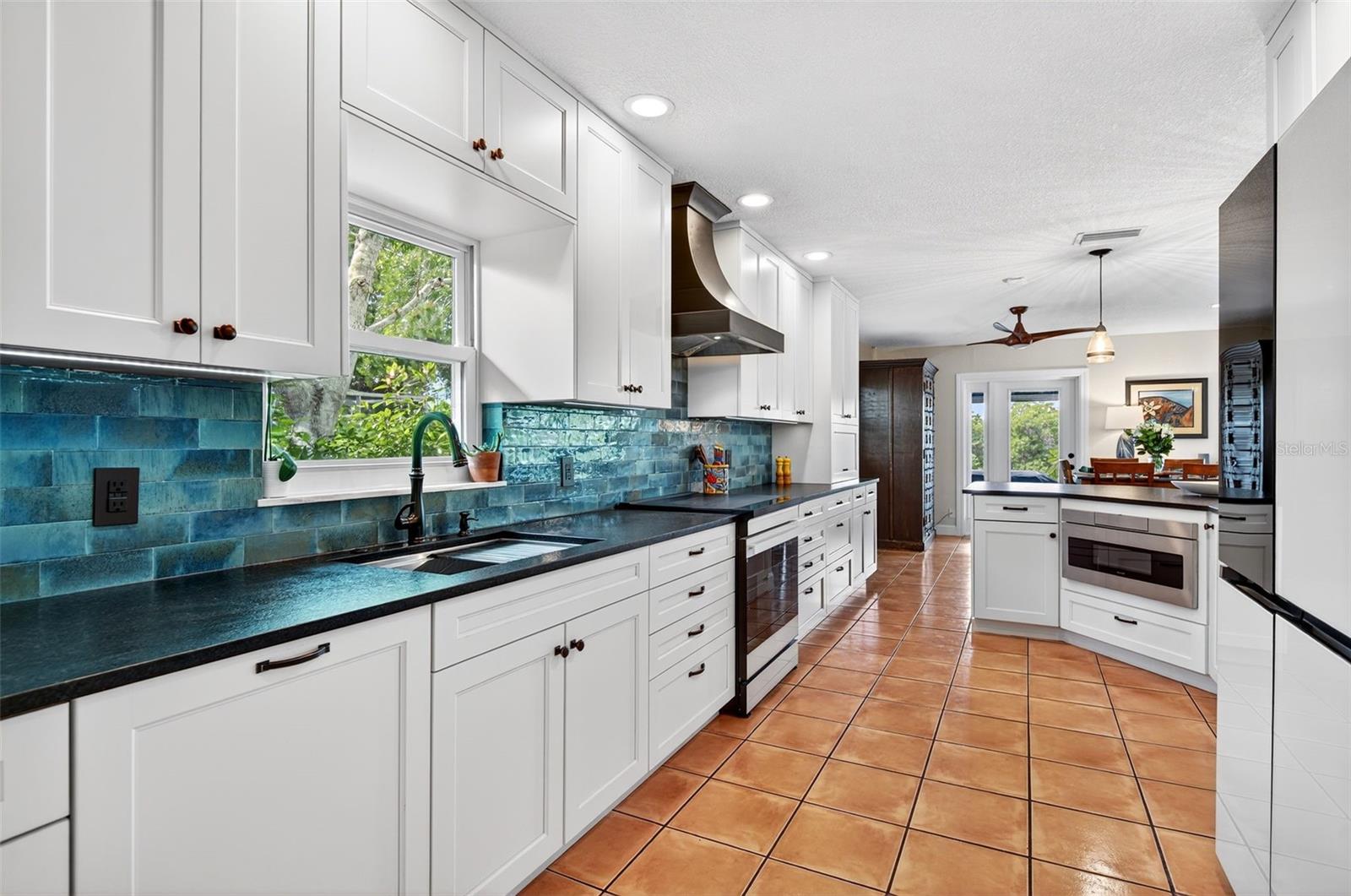 Beautiful backsplash