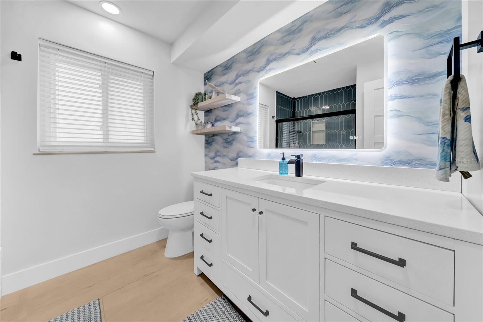 2nd bathroom