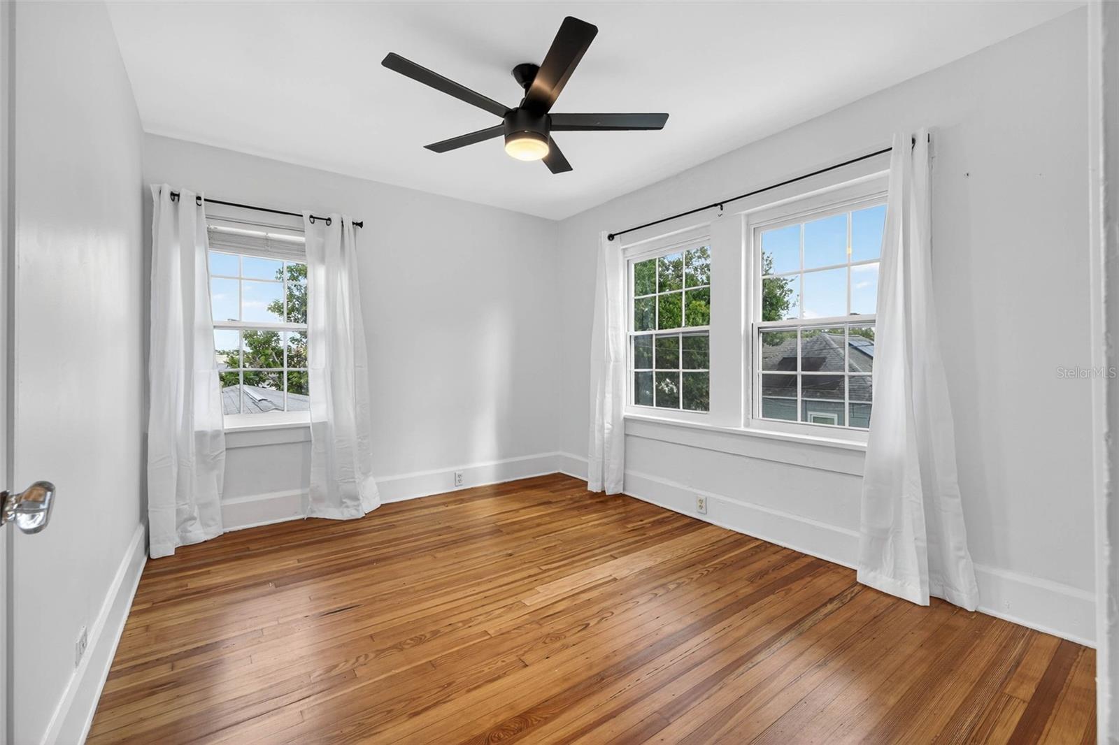 Upstairs Bedroom #3