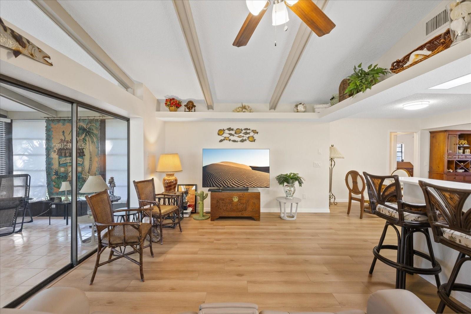 Spacious living room with breakfast bar