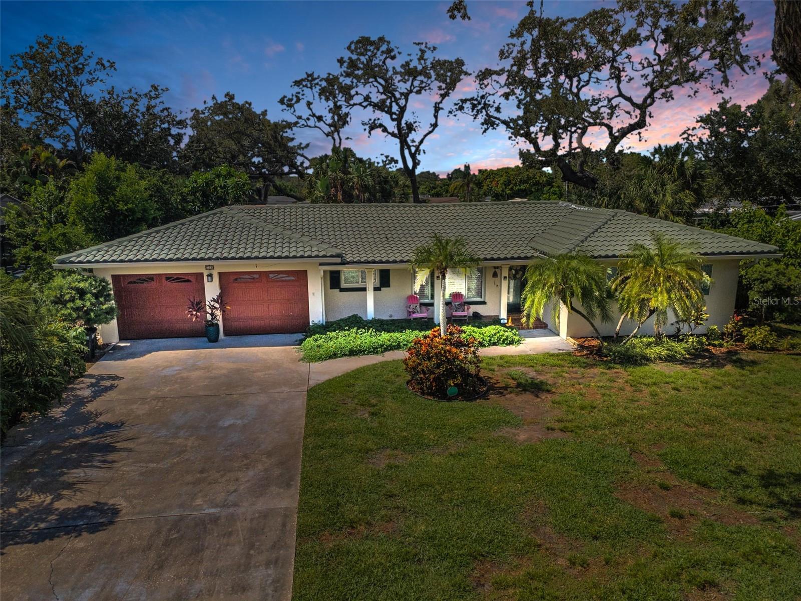 Rock Solid, one level 3 BR, 2 BA, 2 CG Residence
