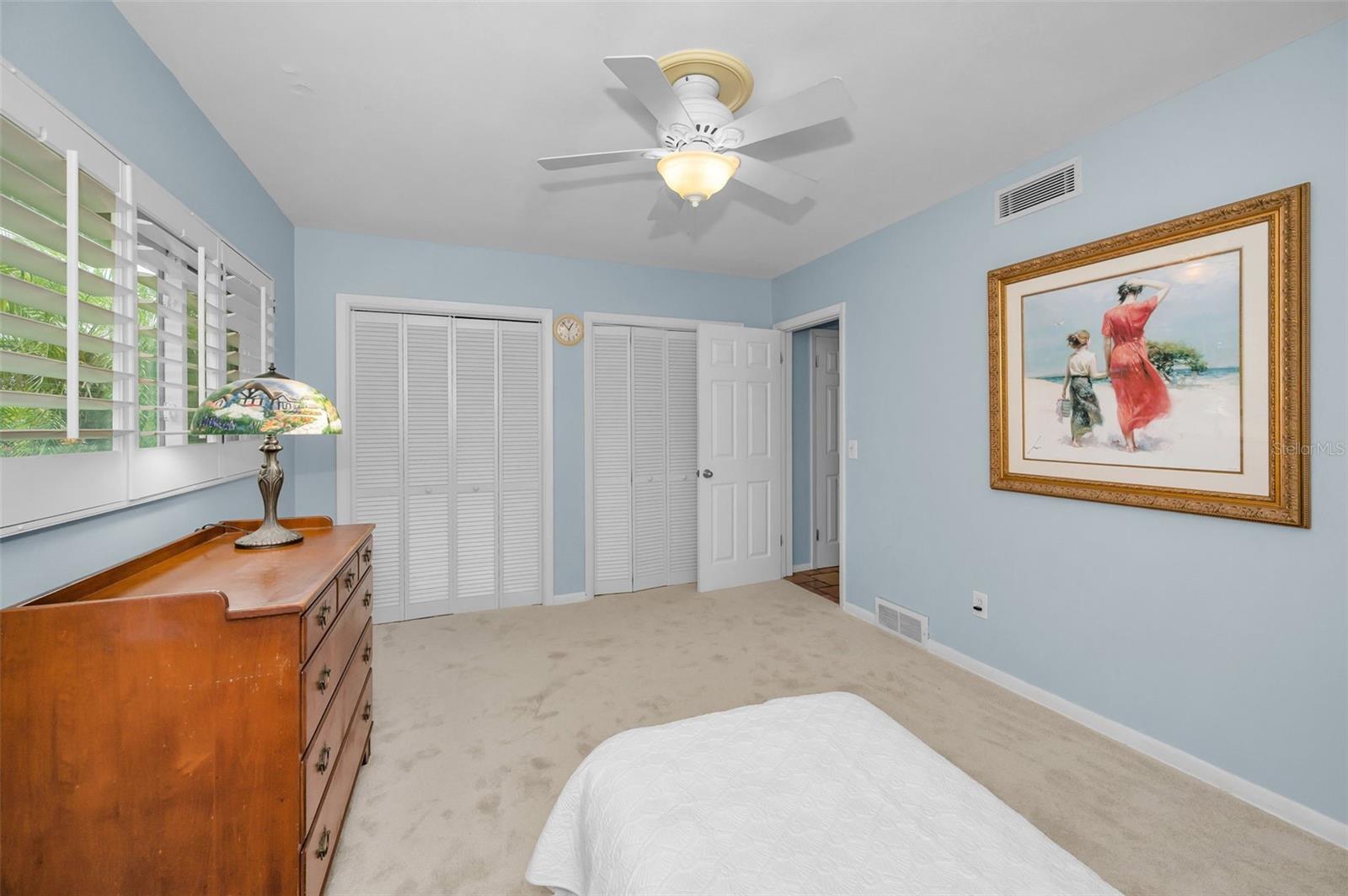 Second bedroom