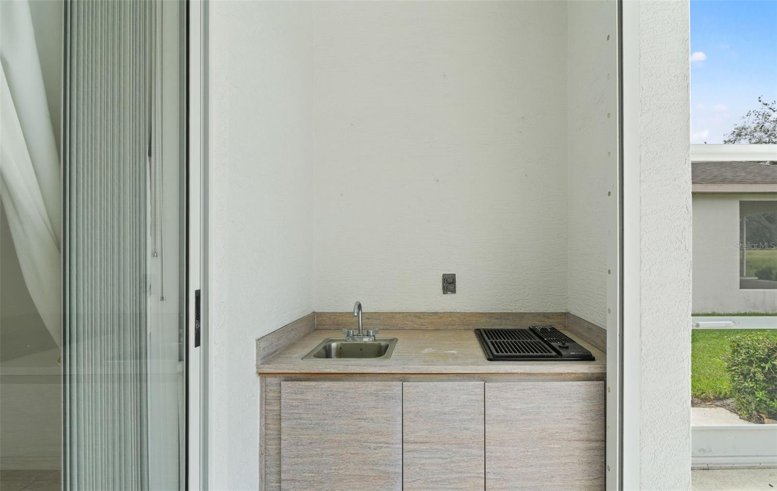 Summer Kitchen