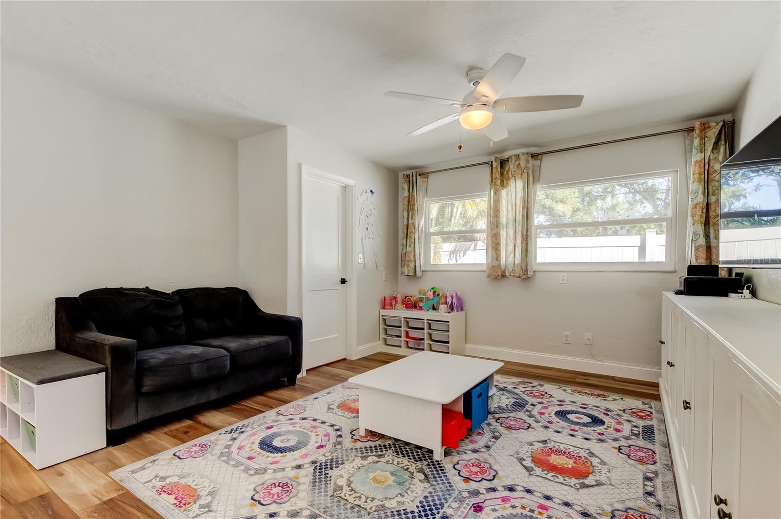 Possible 4th Bedroom